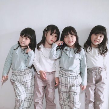 Instagram post by @hn_hn_hm for Branshes. Caption reads: みんなでモデルさんごっこ📷
(PR含みます🍀)

ブランシェス(@branshes....