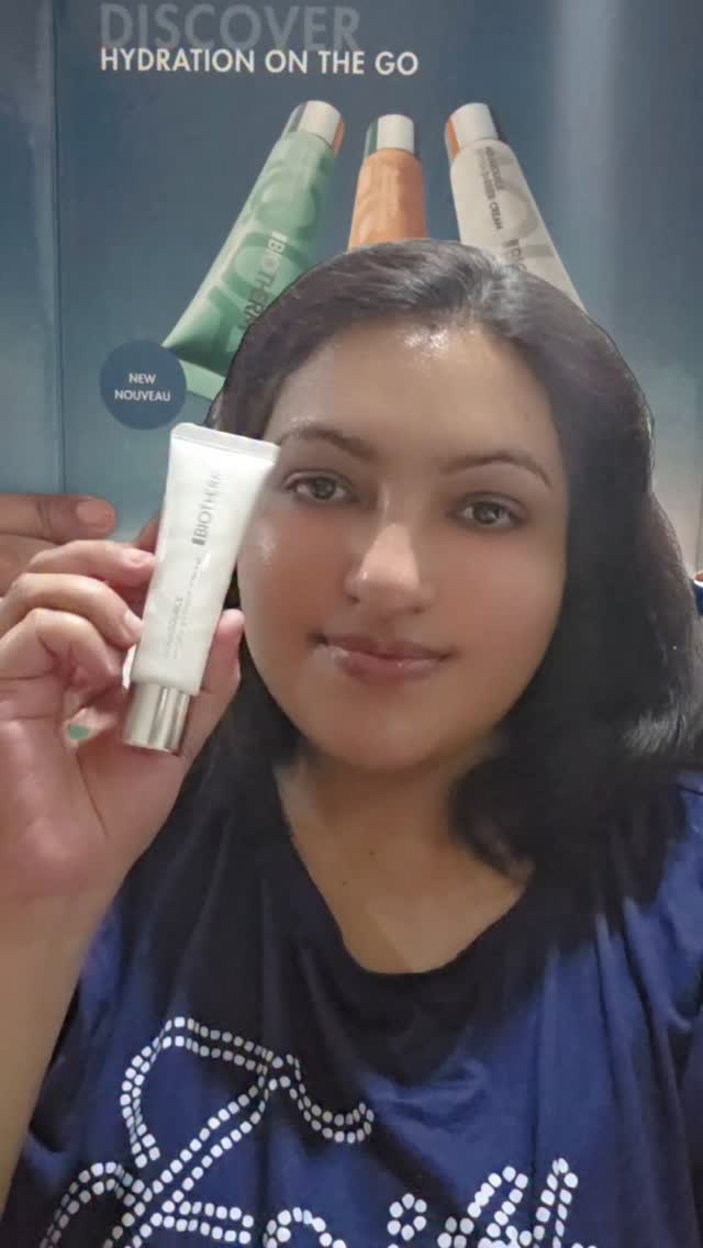 Instagram post by @lareinevlogs for BIOTHERM. Caption reads: ✨Hydration Goals Unlocked with Biotherm 💧✨

I’m....