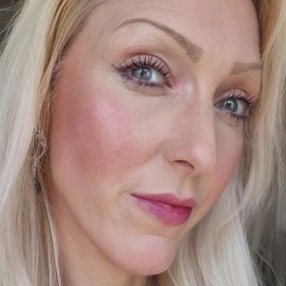 influencer profile picture