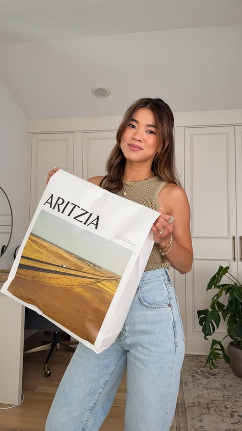 Instagram post by @bychloewen for Aritzia. Caption reads: [...] everything 💕 Here’s what I got in my....