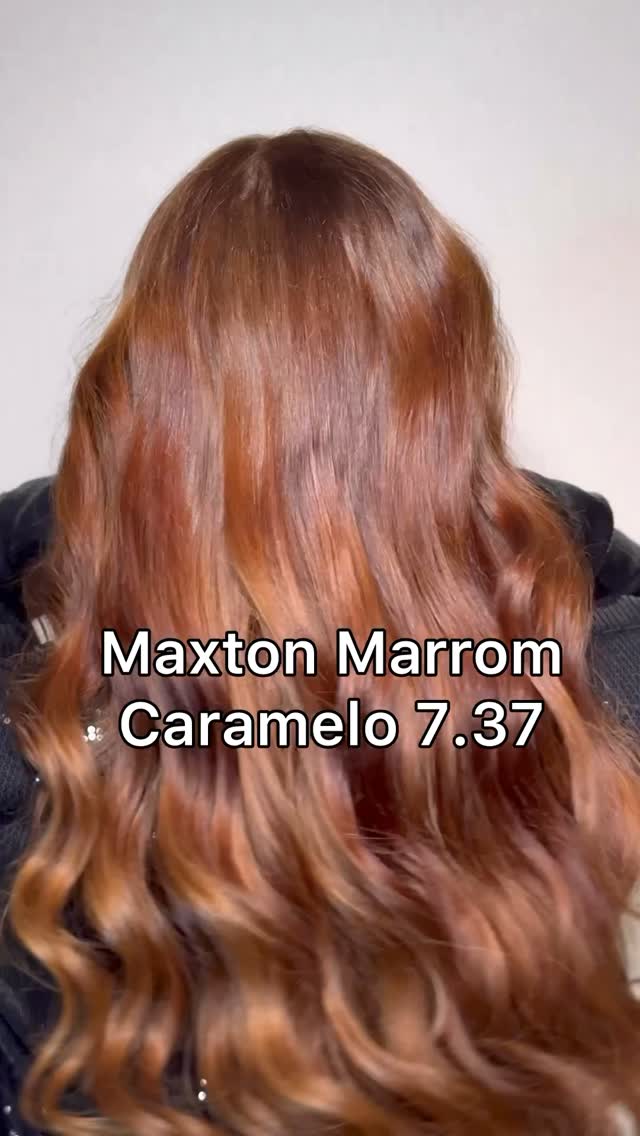 Instagram post by @evelynregly for Embelleze. Caption reads: Quando seu filho é seu fã, mas é sincero kkkkkkk....