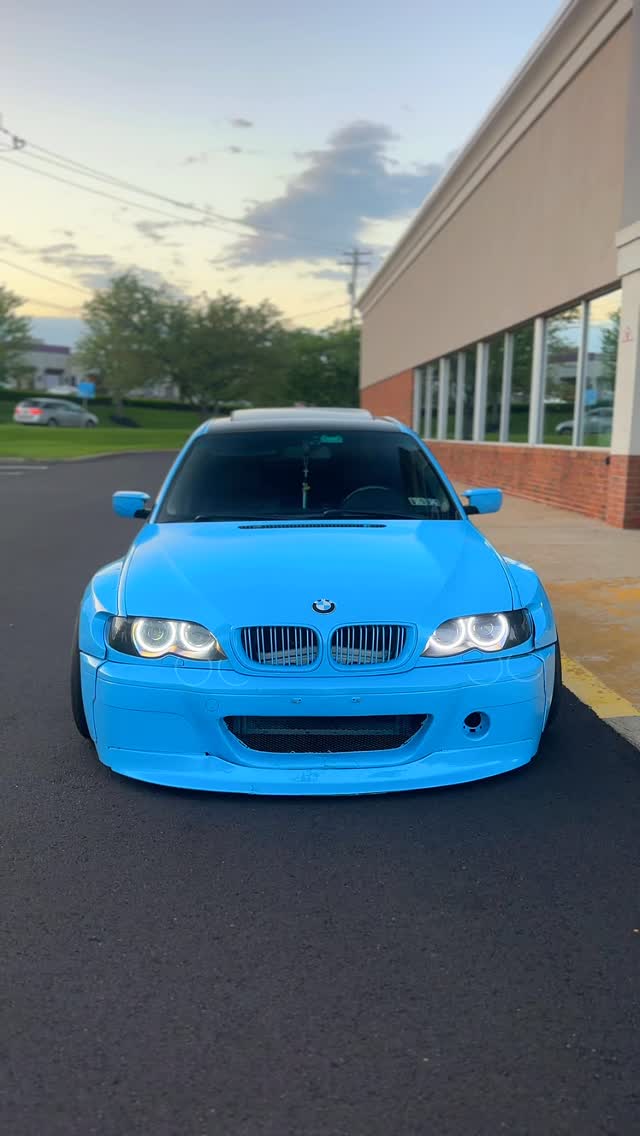 Instagram post by @kero_e46 for Golf Galaxy. Caption reads: @golfgalaxy give me a blue golf ball plz 🩵.