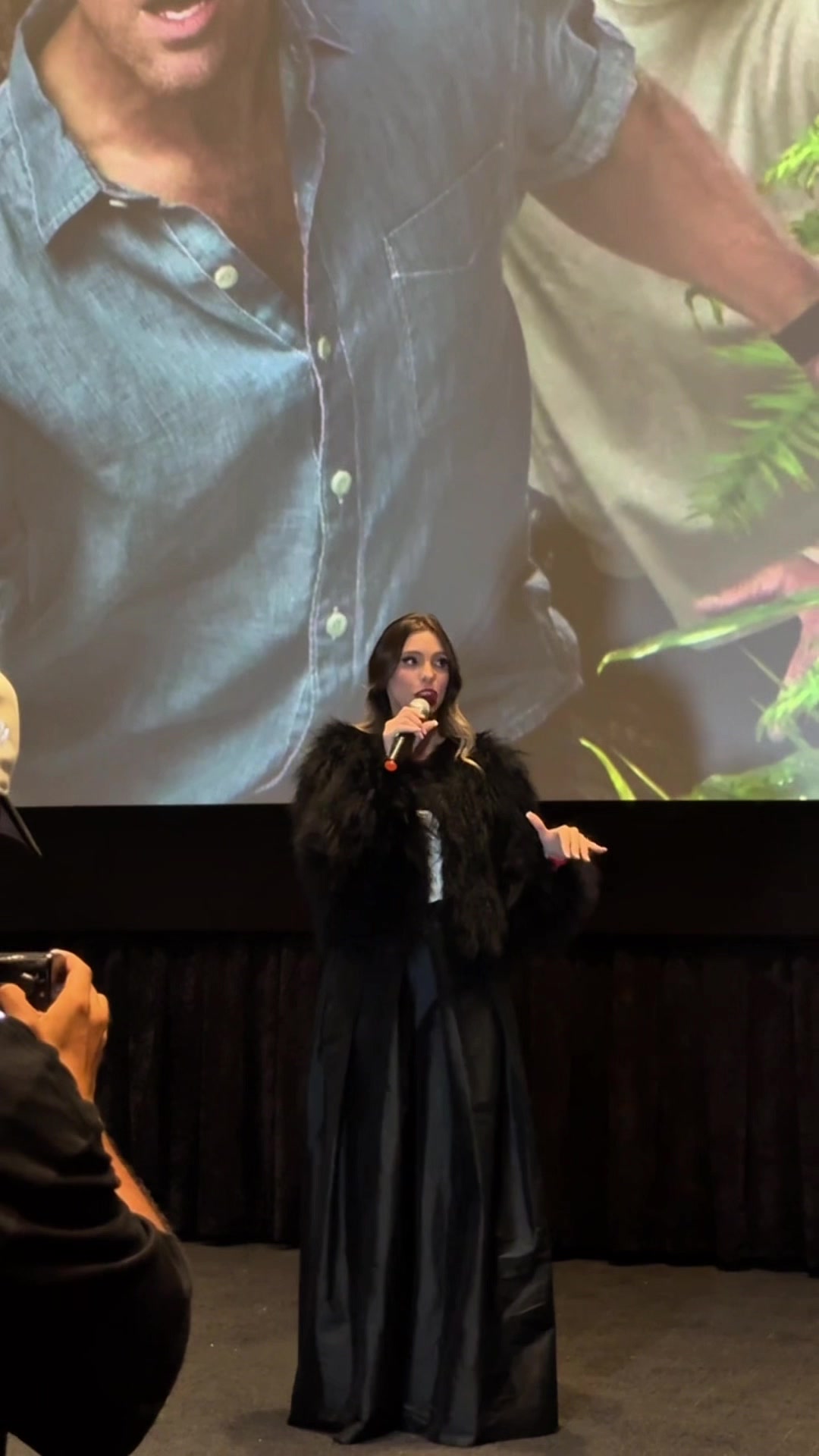 TikTok post by @lelepons for Sony Pictures. Caption reads: [...] this Christmas! #sonypartner @Sony Pictures....