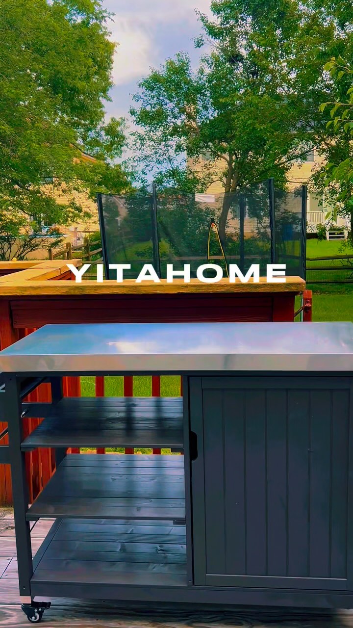 Instagram post by @amerikadakimerakli for YITAHOME. Caption reads: Style and function in the backyard!
My new fave....