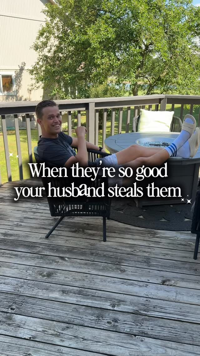 Instagram post by @bridgetkiene for OOFOS. Caption reads: You’re seeing them everywhere for a reason 👀 This....