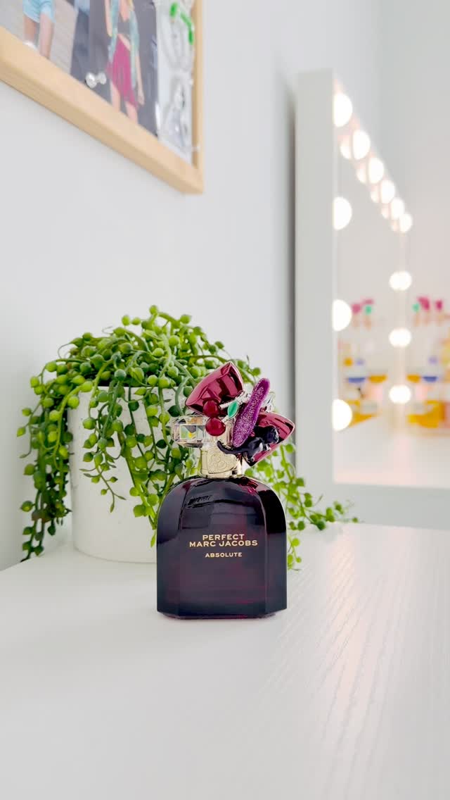 Instagram post by @ginger_lipari_ for Marc Jacobs Fragrances. Caption reads: ABSOLUTE, the PERFECT new fragrances by Marc....