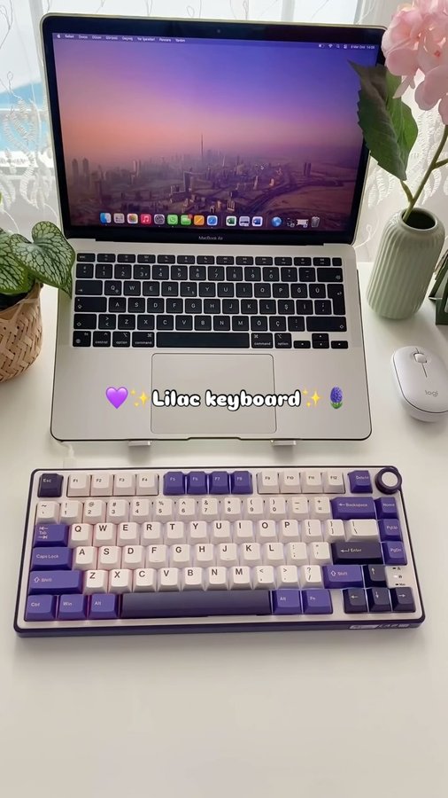 Instagram post by @mbookblog for Royal Kludge. Caption reads: Soooo beautiful🥹🪻⌨️💜 keyboard: @royal_kludge....