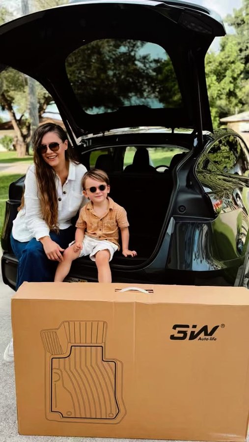 Instagram post by @thesunshinestatemom for 3Wliners. Caption reads: [...] Discover the 3W difference today!....