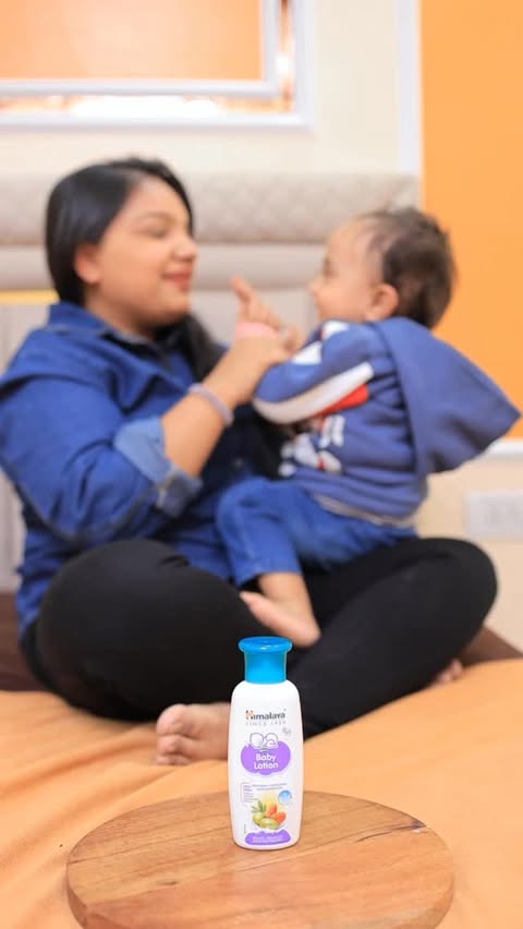 Instagram post by @garima_mom_blogger for Himalaya Babycare. Caption reads: #ad Baby ka pehla winter, ab no worries 
Loved by....