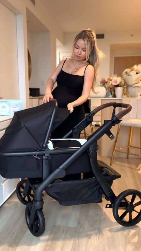 Instagram post by @alinabeautyroutine for Momcozy. Caption reads: The @momcozy stroller is a choice that leaves no....