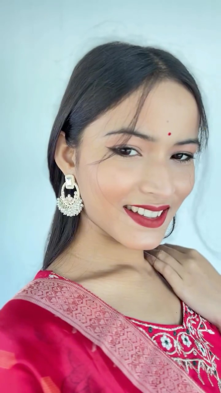 Instagram post by @im__nikkitaroy__ for Snapdeal. Caption reads: Create your festive ethnic look on @snapdeal....