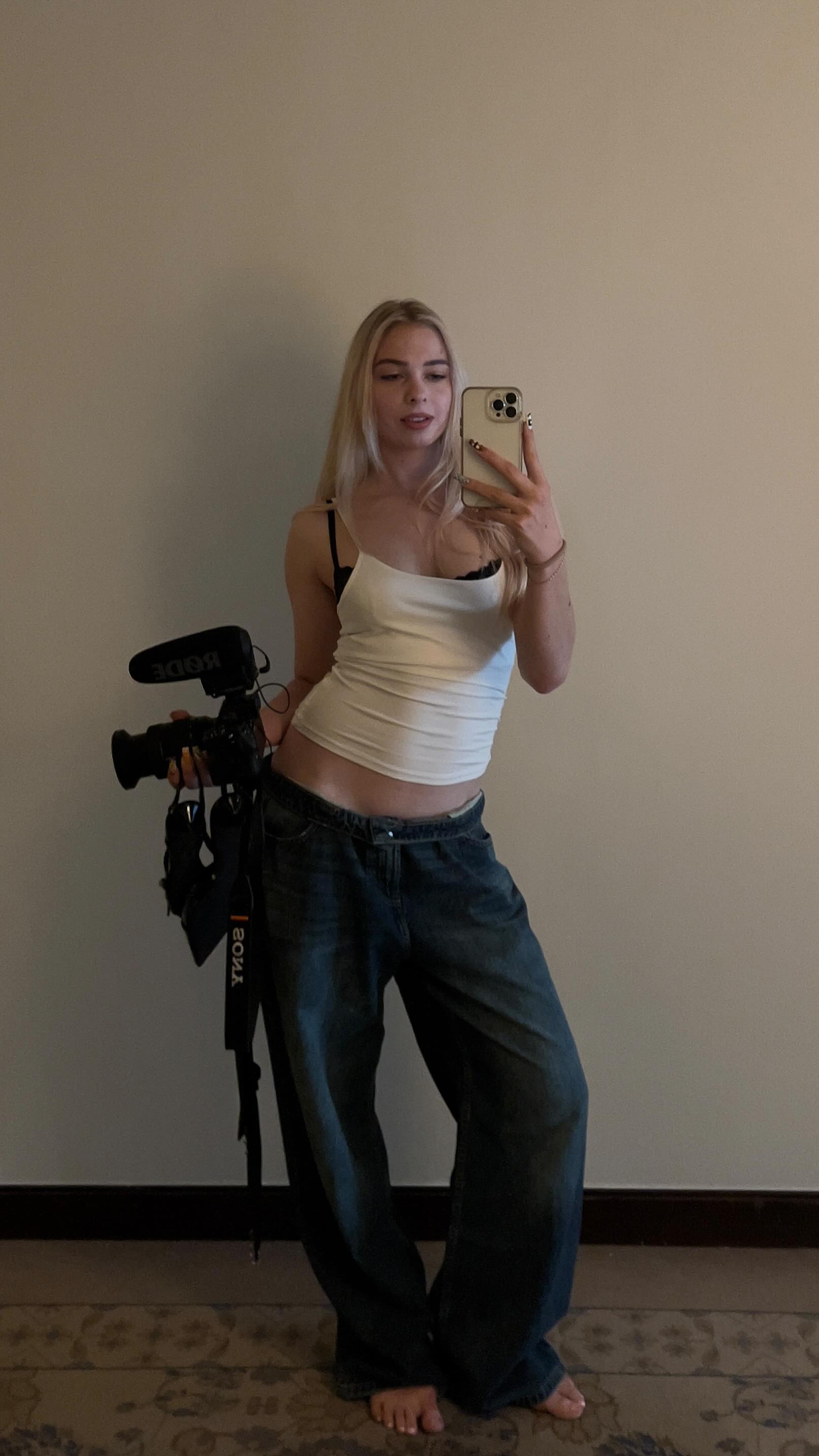 Instagram post by @lmo_1011 for House Brand. Caption reads: [reklama @house_brand]
#goforhouse.