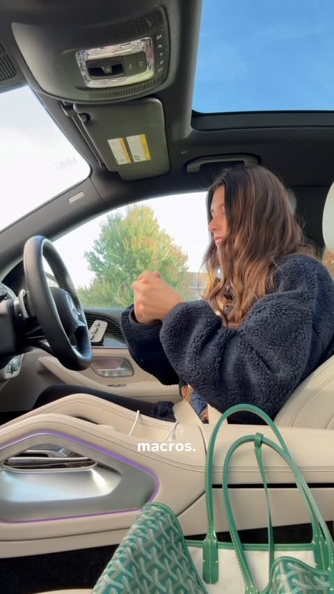 Instagram post by @thatcrunchymomkate for PRIMA. Caption reads: [...] The cookie dough flavor from @eatprima is....