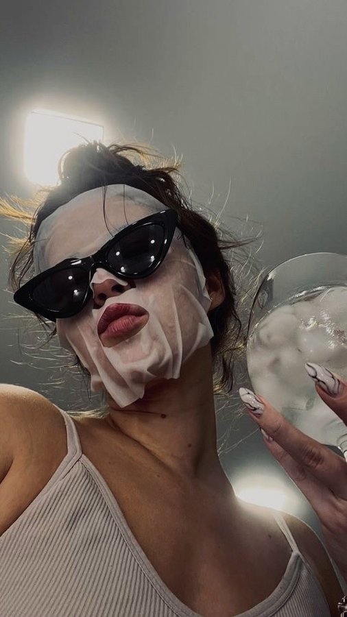 Instagram post by @badgirllbabb for Qure Skincare. Caption reads: Unlocking my best glow yet ✨ 

Using the....