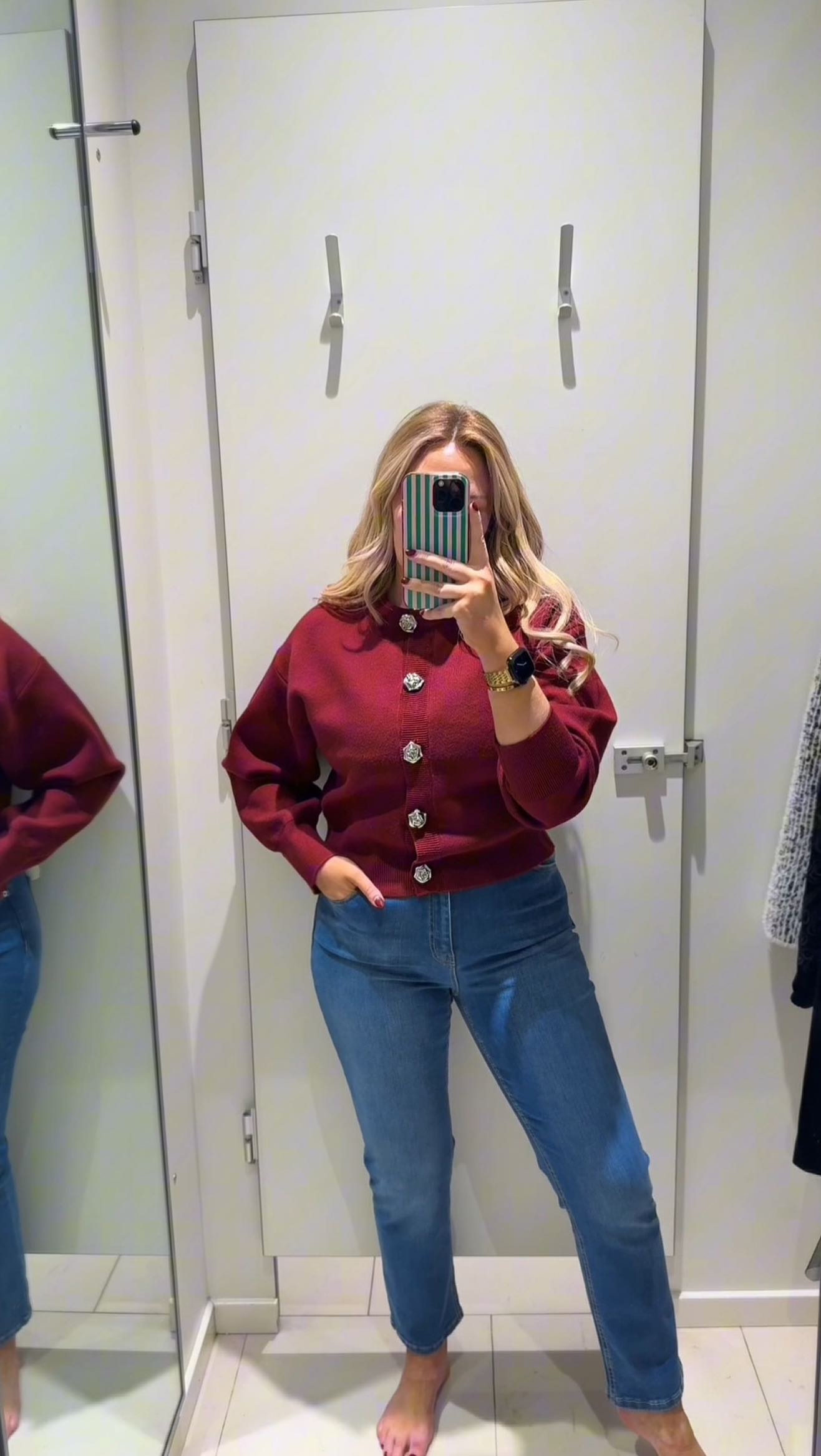 Instagram post by @laurenegerton for Dunnes Stores. Caption reads: What’s new in @dunnesstores ✨

All of the....