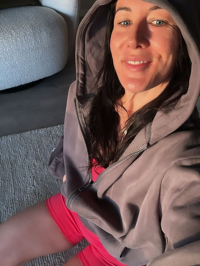 Instagram post by @joelle_legg for Muscle Republic. Caption reads: [...] human, spoil YOU too 😉 The @musclerepublic....