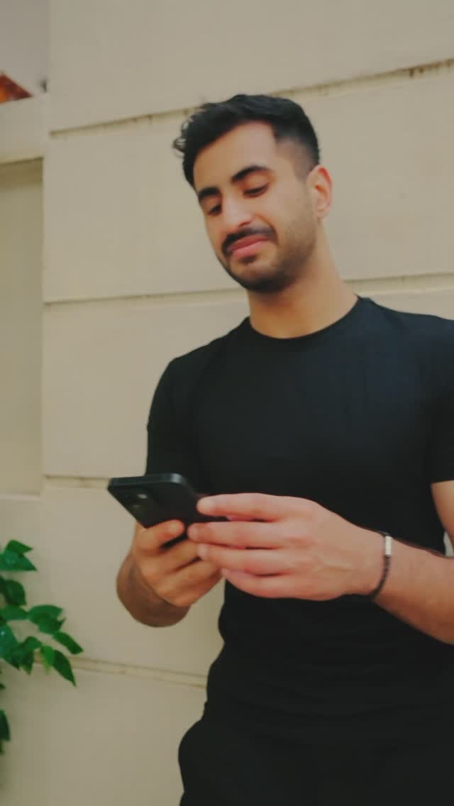 Instagram post by @kushmainiofficial for OnePlus India. Caption reads: Where minimal design meets maximum presence — the....
