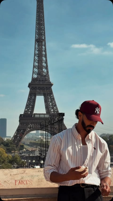 Instagram post by @omer.elsarrag for Memo Paris. Caption reads: [...] with @memo.paris x @thomaslelu AD #memoparis....