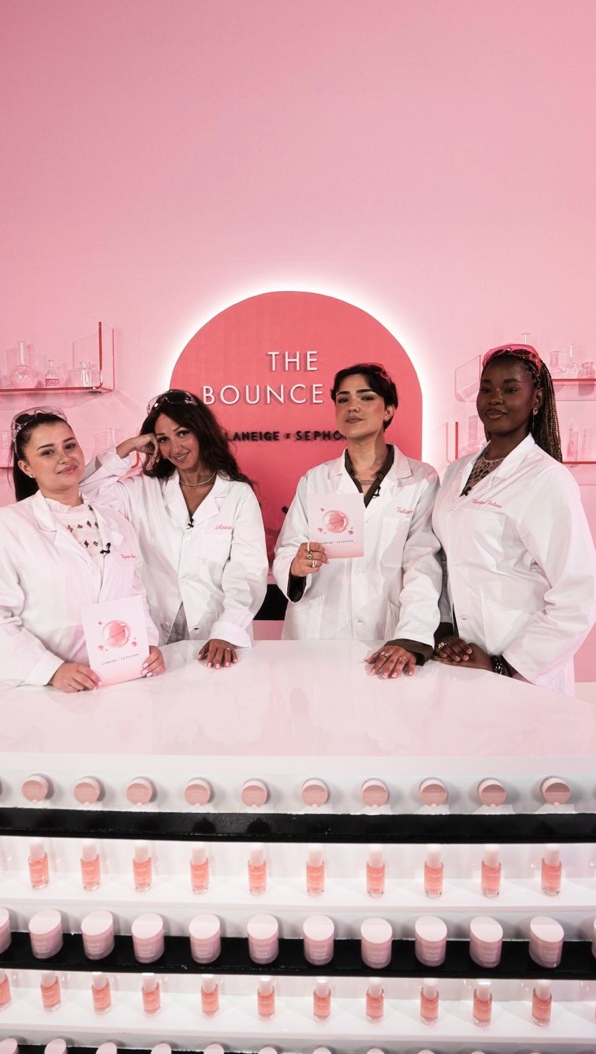 Instagram post by @disruptive_beaute for LANEIGE. Caption reads: Amis dans la vie mais rivaux sur ce plateau !! Qui....