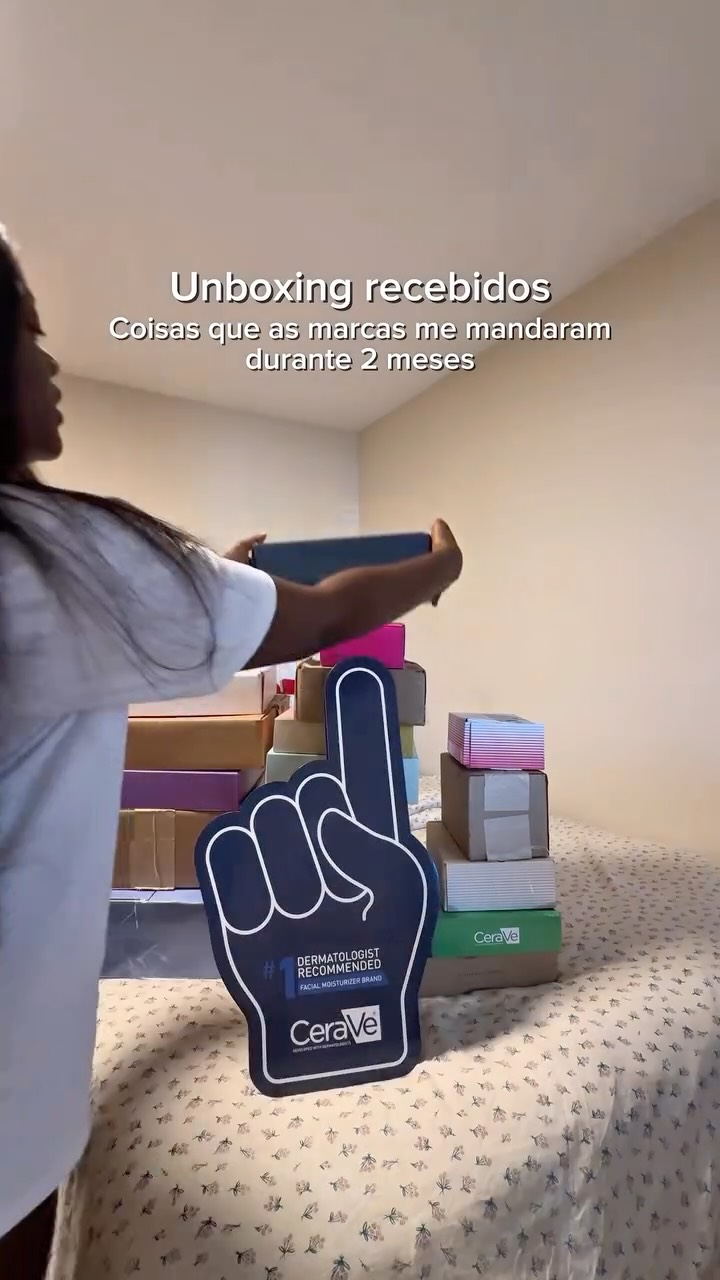 Instagram post by @jaellobo for The Laundress. Caption reads: 2 months worth of PR
Thanks to tall the brands....