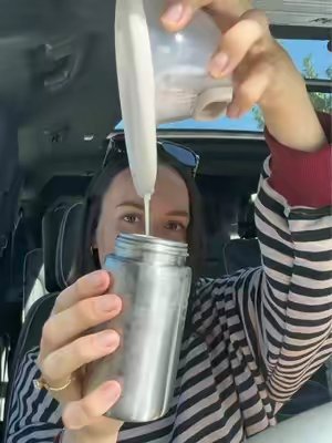 TikTok post by @laur_johnson for Papablic. Caption reads: [...] 🤍 #breastfeedingjourney #bottlewarmer....