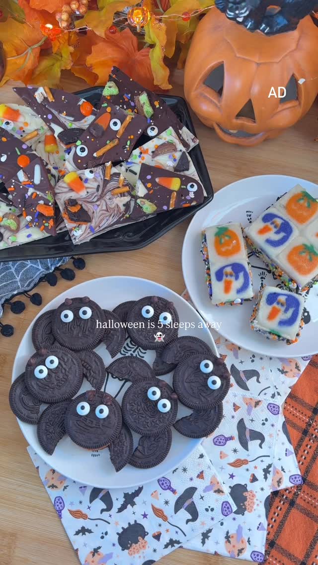 Instagram post by @autumrainn for Amazon Fresh. Caption reads: 3 easy halloween treats using ingredients from my....