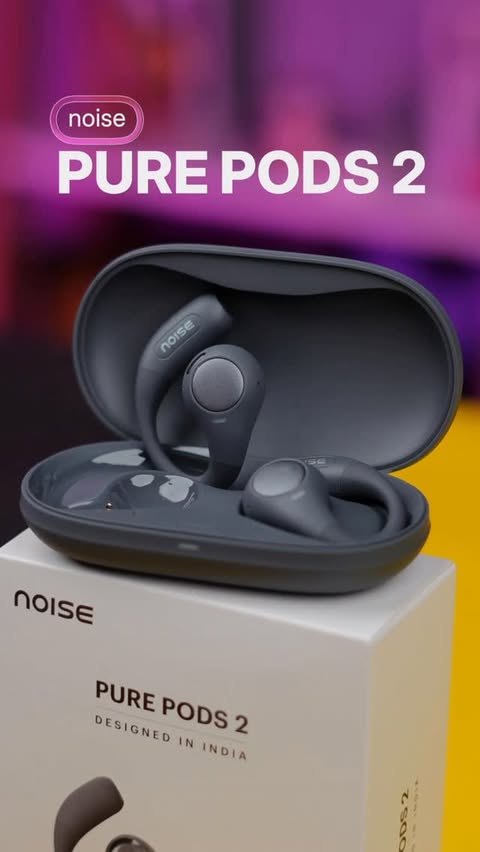 Instagram post by @techronax_ for Noise. Caption reads: ये Earbuds कभी Ears से Girte नहीं😱|| Noise Pure....