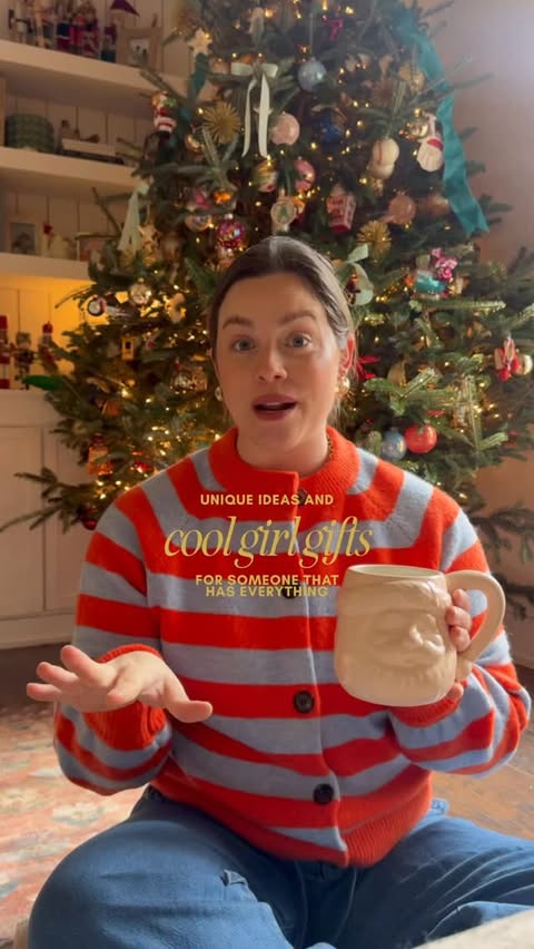 Instagram post by @rachel.awtrey for etsy. Caption reads: Comment GIFT and I’ll send you these + more! There....