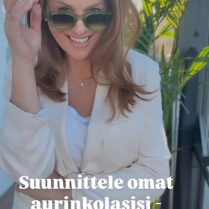 Instagram post by @janinafry for Specsavers. Caption reads: Aurinko helli taas☀️ mainos @specsaversfinland....
