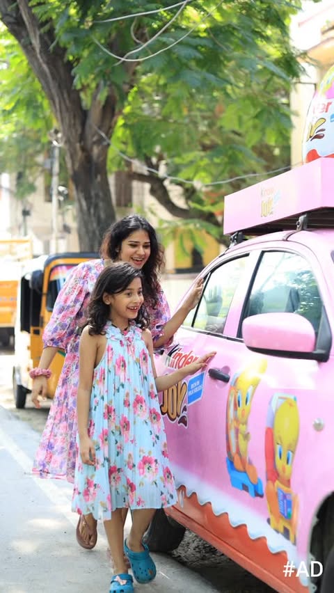Instagram post by @srimathi_chimu for Kinder. Caption reads: [...] even planning them 💛 A cute cab ride,....