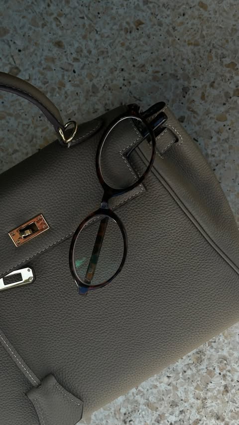 Instagram post by @laurindammacedo for Fytoo. Caption reads: [...] is your favorite? 👓🤍 They’re from....