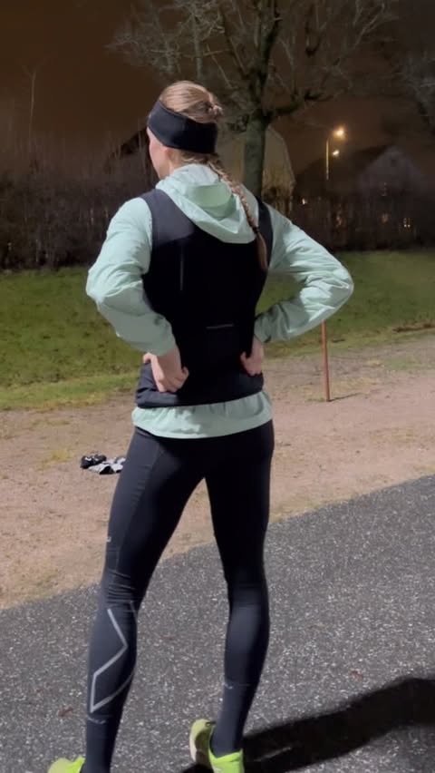 Instagram post by @jhedbys for 2XU. Caption reads: [...] are nice🤷🏼‍♀️ In collaboration with....