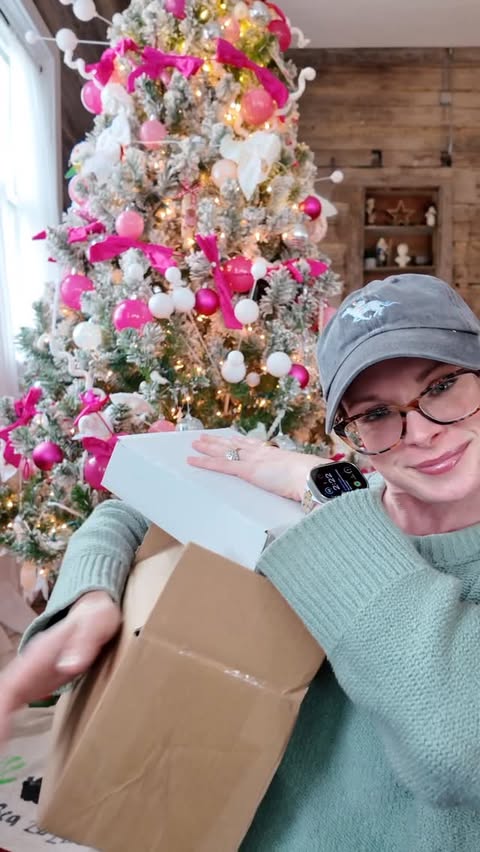 Instagram post by @klairelisabeth for Corro Shop. Caption reads: If you’re needing some horse girl gift ideas for....