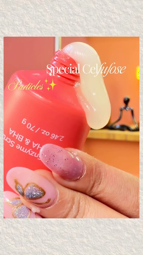 Instagram post by @kritiikaaaa.a for ClayCo.. Caption reads: [...] skin dirt and dust in just one use with....