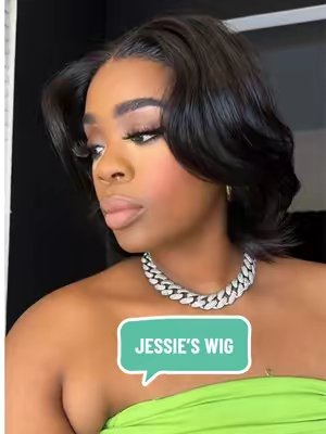 TikTok post by @nijalauren for Jessie’s Wig. Caption reads: My beginner wig girlies, this one is for us....