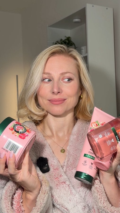 Instagram post by @billieblonde_ for Herbal Essences LA. Caption reads: ad be prepared to be changed FOR GOOD! ✨ You can....