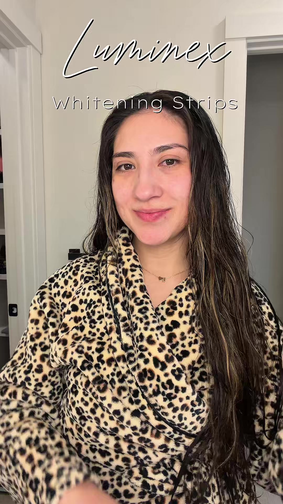 TikTok post by @perlaaalo for Lumineux. Caption reads: [...] whitening without the sensitivity?!🦷✨....