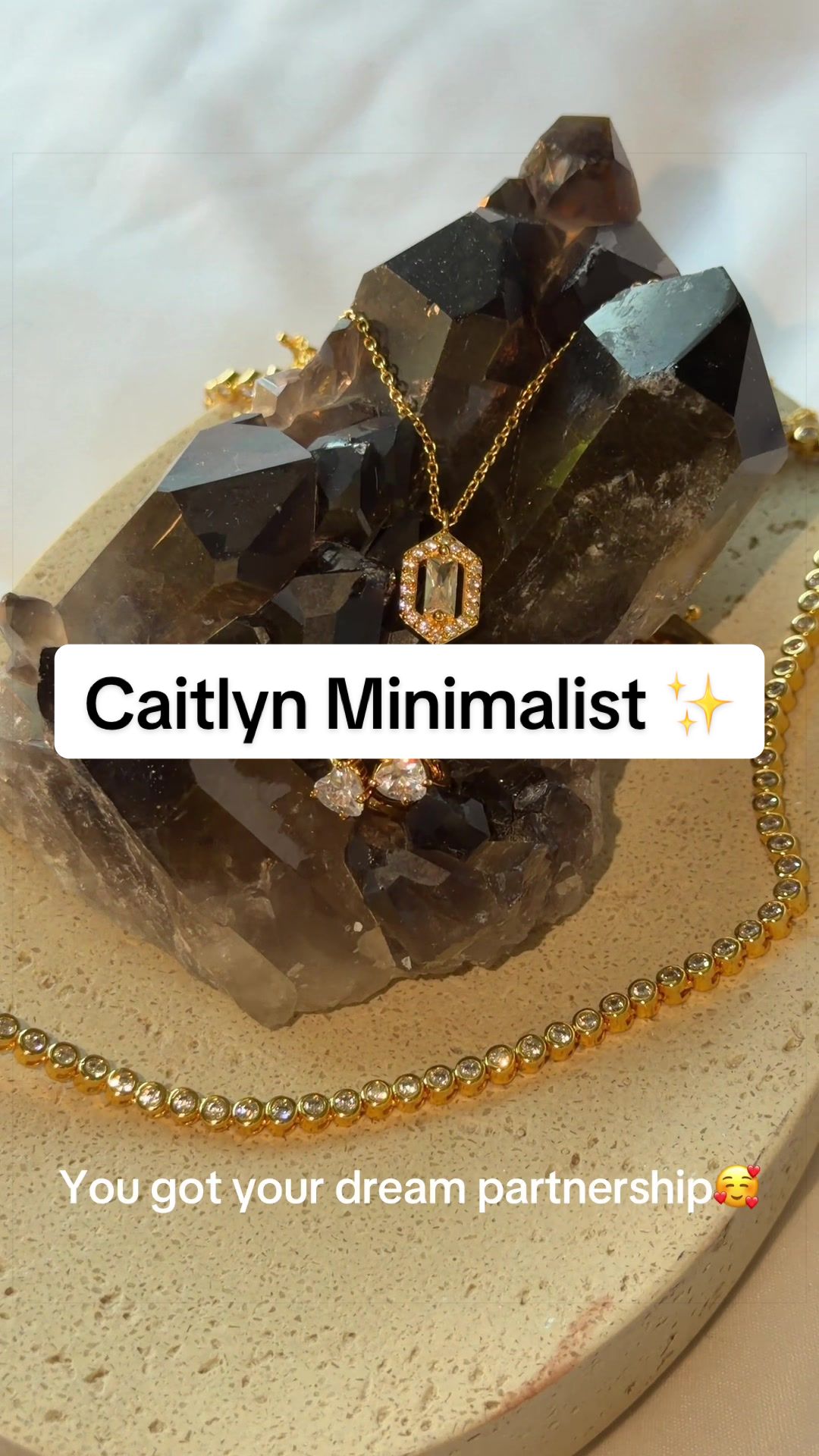 TikTok post by @crystalynnvang for Caitlyn Minimalist. Caption reads: Don’t miss out on @Caitlyn Minimalist 25% Summer....