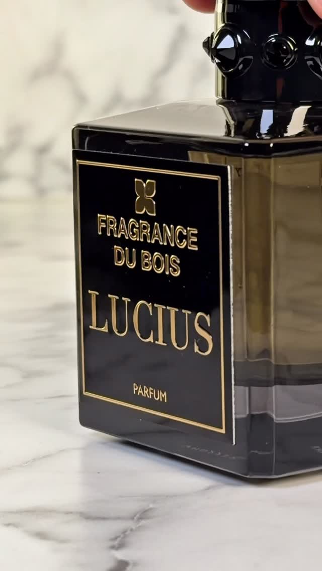 Instagram post by an influencer for Fragrance Du Bois. Caption reads: [...] if I didn’t revisit Fragrance Du Bois Lucius....