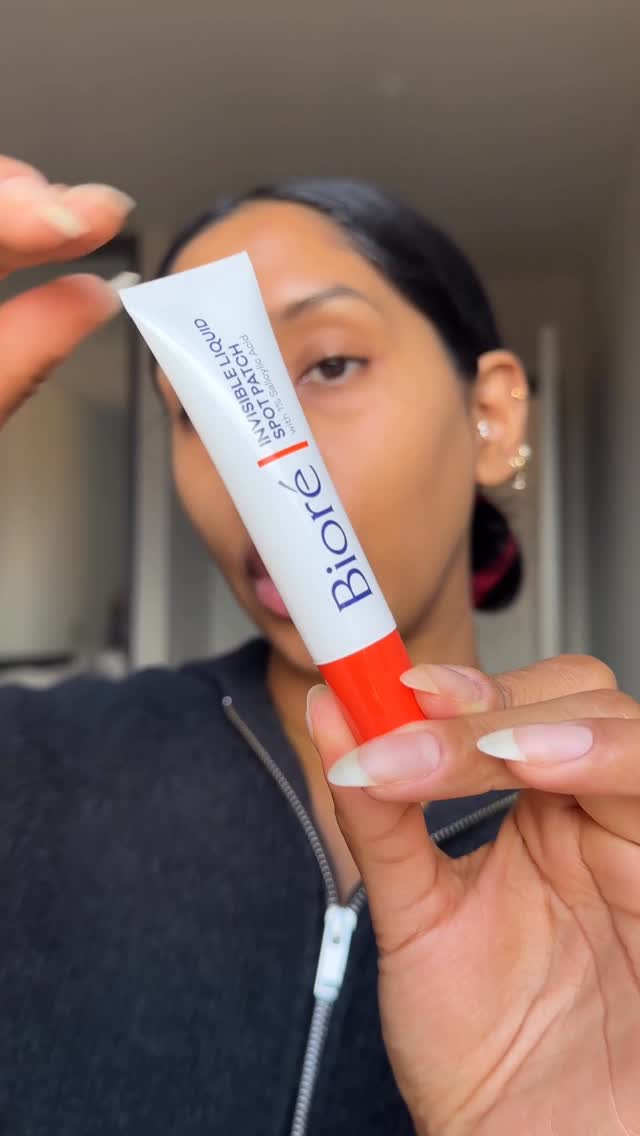 Instagram post by @aamirahrecommends for Bioré. Caption reads: [...] and redness gone in 4 hours! The new....