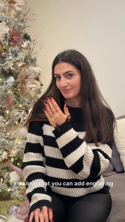 Instagram post by @sati_ugc_la for Mollyjewelryus. Caption reads: A birthday gift inspired by nature — thoughtful,....