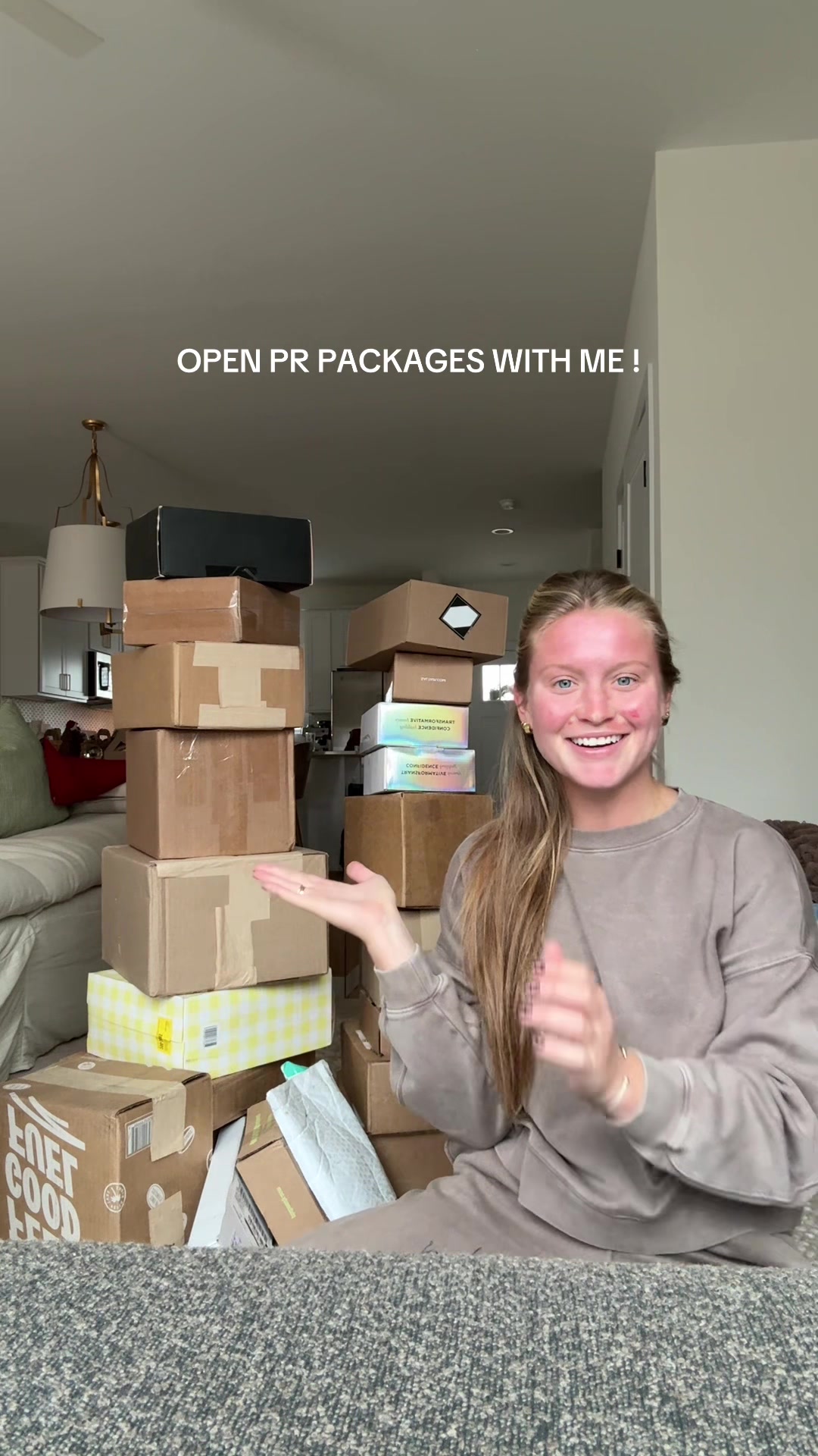 TikTok post by @averybsweatt for IT Cosmetics. Caption reads: [...] Kay Inc. @Ellis Brooklyn @Yo Mama's Foods....