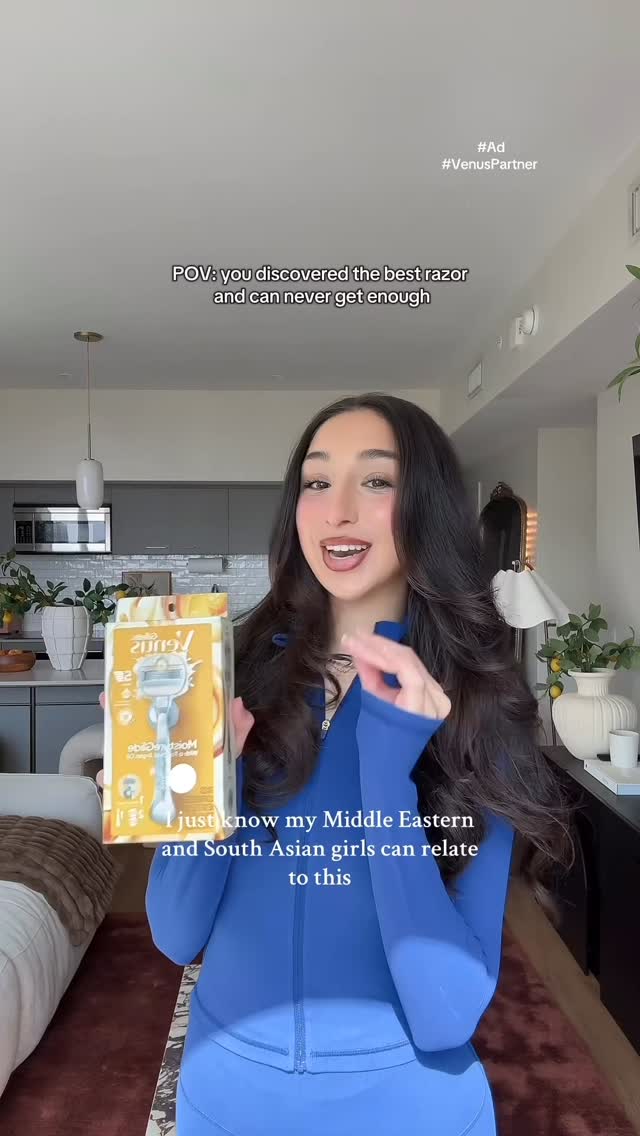 Instagram post by @reemabassoumi for Gillette Venus. Caption reads: #Ad #venuspartner PUT THAT MEN’S RAZOR DOWN GIRL....