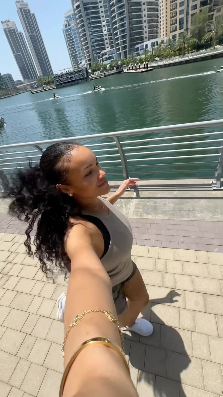 Instagram post by @allyiahsface for Secret Deodorant. Caption reads: I can do it ALL thanks to Secret Outlast....