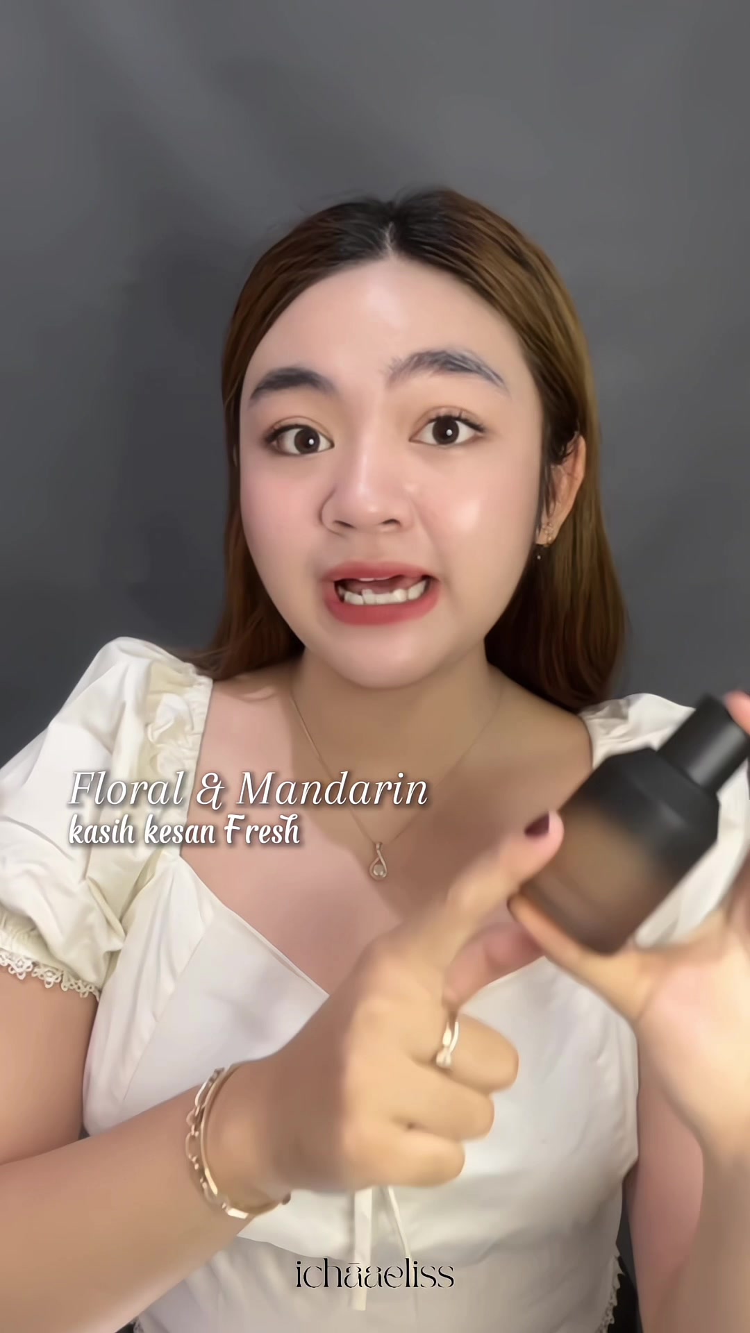 TikTok post by @ichaaeliss for Cave Men's Grooming. Caption reads: [...] di inget terus sama orang🤩‼️ @CAVE Men's....