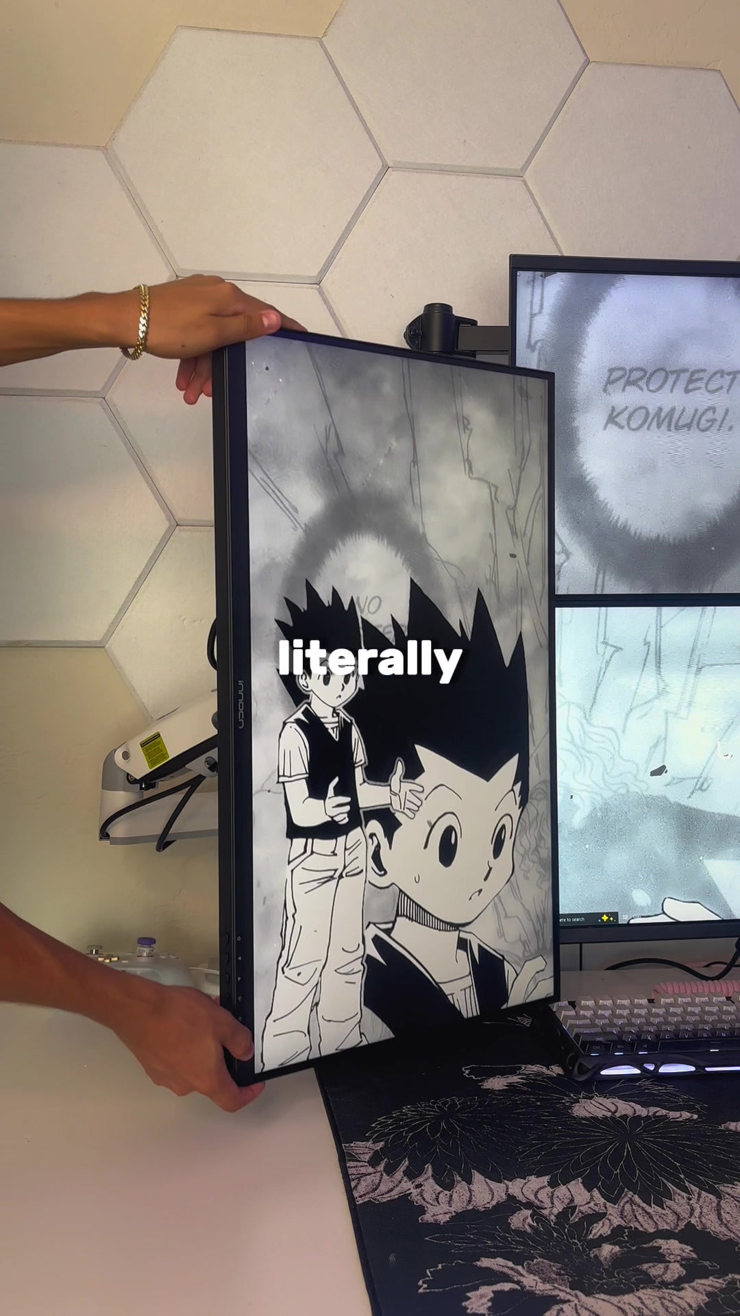 TikTok post by @totopcs for HUANUO. Caption reads: [...] Arm Make my setup look better ? #fyp #huanuo....