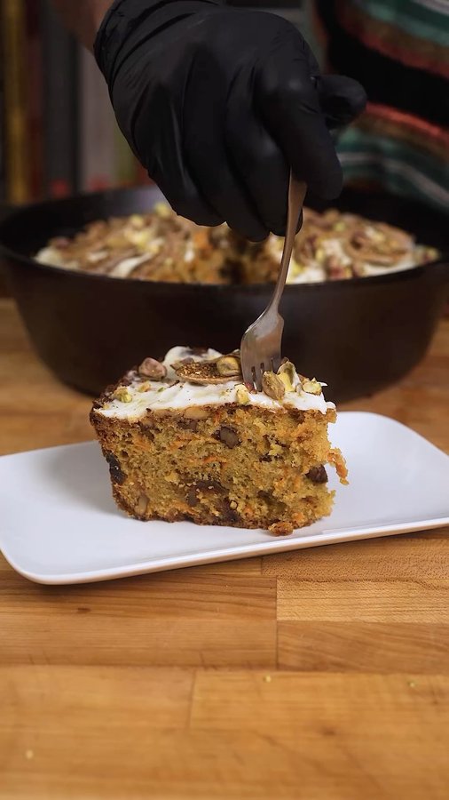 Instagram post by @artisanbryan for Lodge Cast Iron. Caption reads: [...] This spiced carrot cake, baked in my....