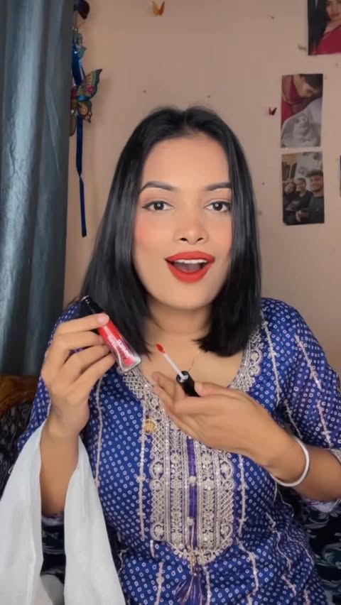 Instagram post by @varshathakurinsta for Blue Heaven Cosmetics. Caption reads: [...] hain “Diii lipstick kaunsi hai?😂....