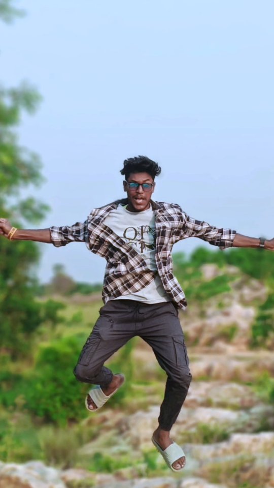 Instagram post by @kabirprasadpradhanofficial for Cats of Instagram. Caption reads: Rasabali 😎 Sm Swarup 
.
.
.
.
#smswarup #rasabali....