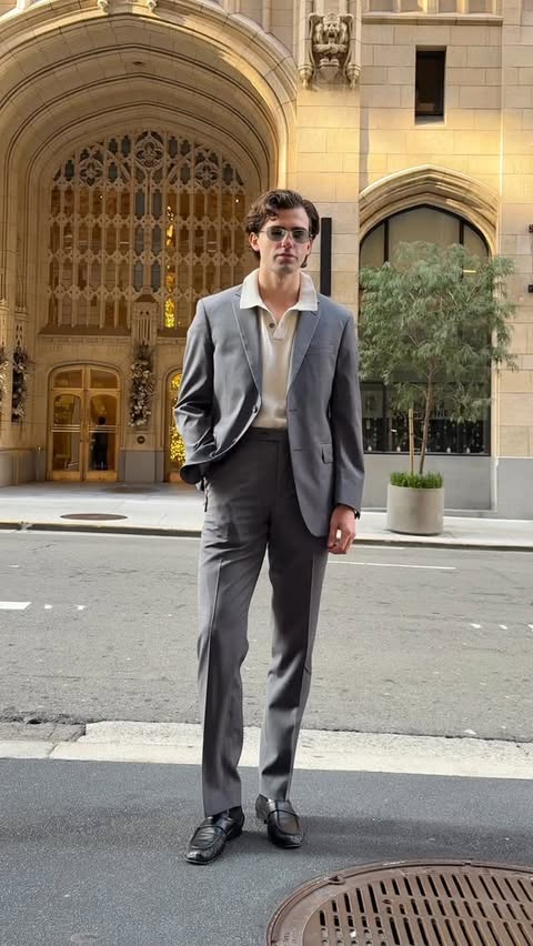 Instagram post by @bielvalldo for Men’s Wearhouse. Caption reads: 👀 @menswearhouse 

Snag 15% off with my code....